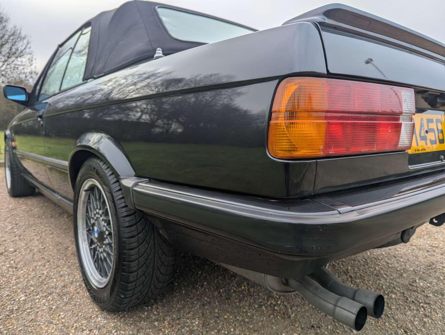 <p>1990 BMW 325I E30 CONVERTIBLE</p>