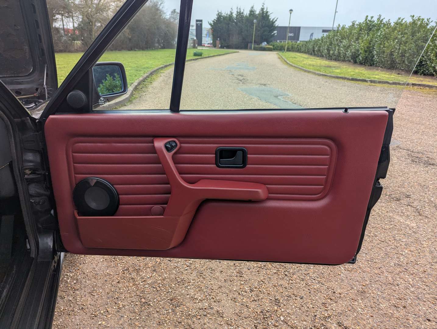 <p>1990 BMW 325I E30 CONVERTIBLE</p>