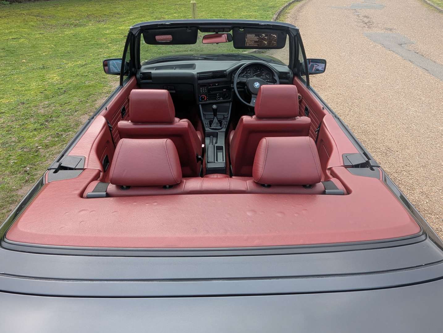 <p>1990 BMW 325I E30 CONVERTIBLE</p>