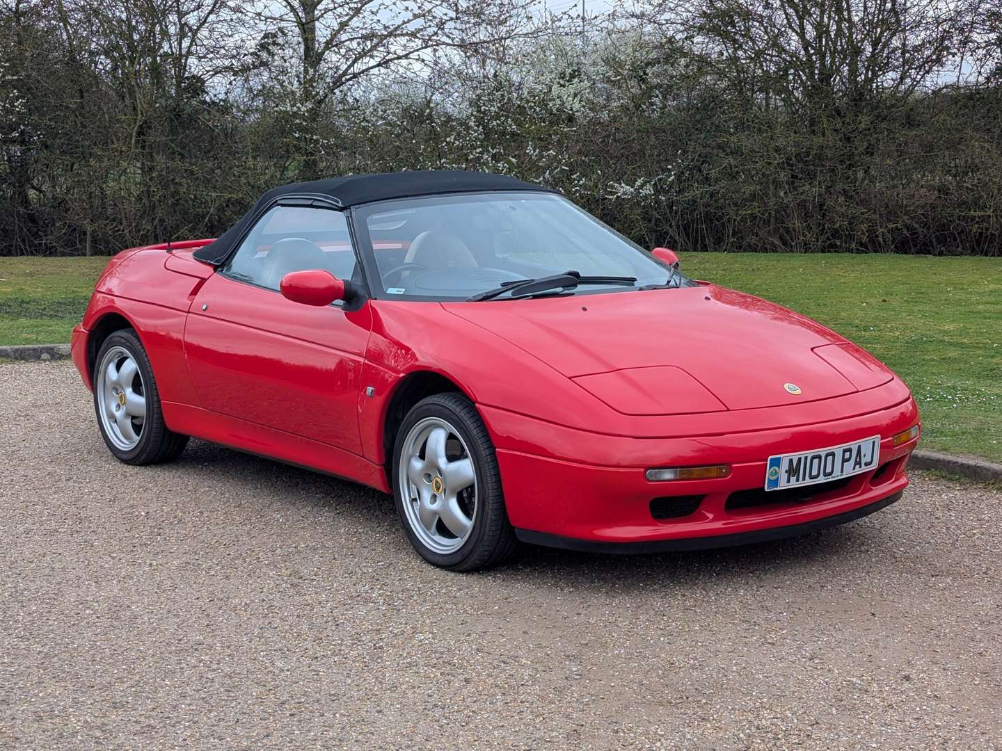<p>1994 LOTUS ELAN S2</p>