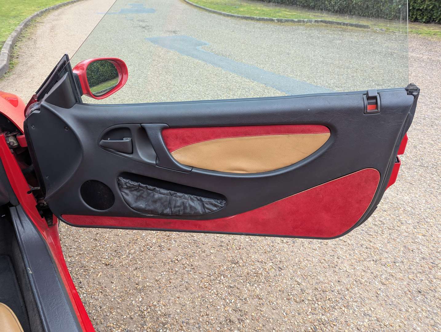 <p>1994 LOTUS ELAN S2</p>