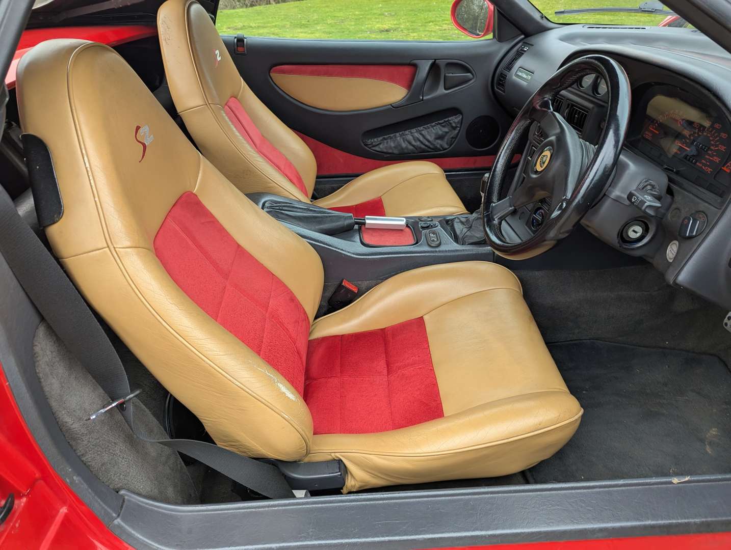 <p>1994 LOTUS ELAN S2</p>