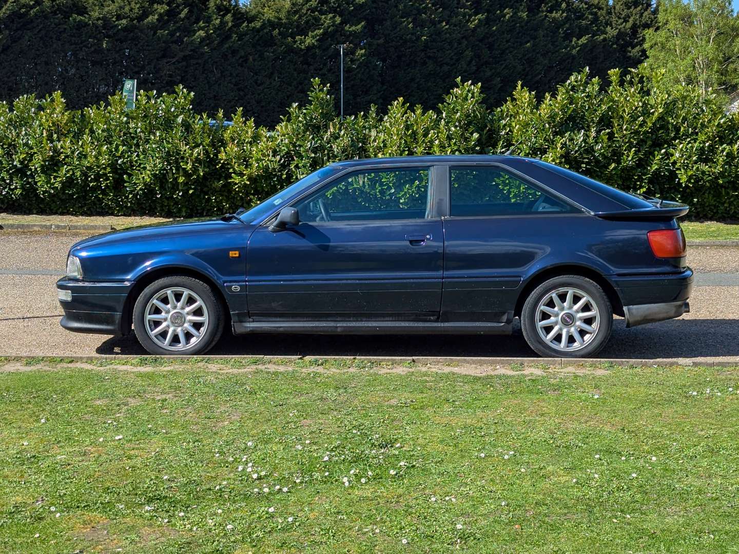 <p>1995 AUDI 80 QUATTRO</p>