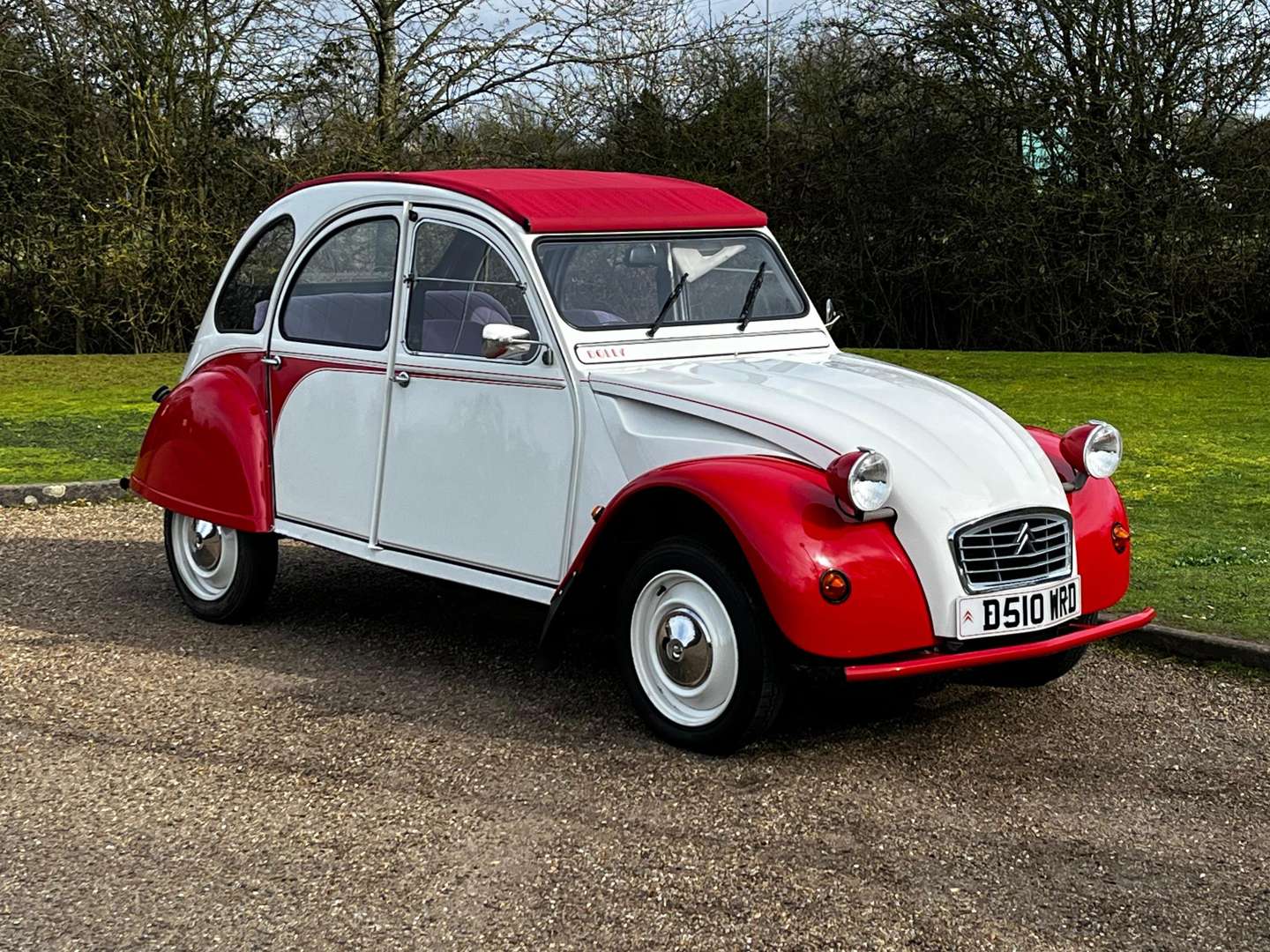 <p>1987 CITROEN 2CV6 DOLLY</p>