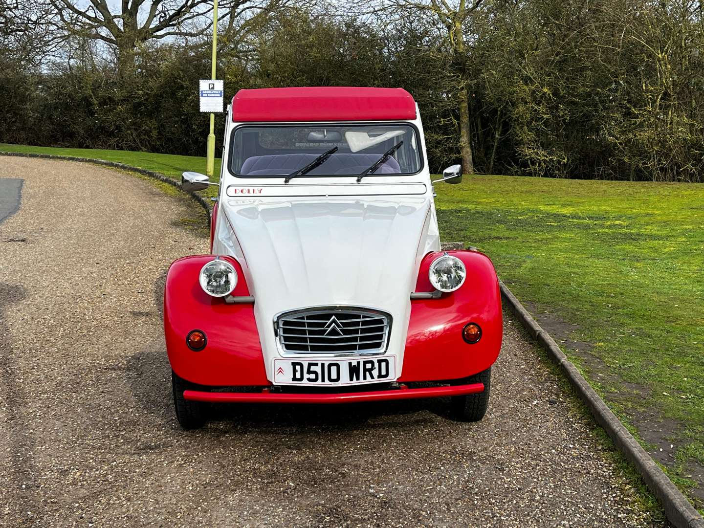 <p>1987 CITROEN 2CV6 DOLLY</p>