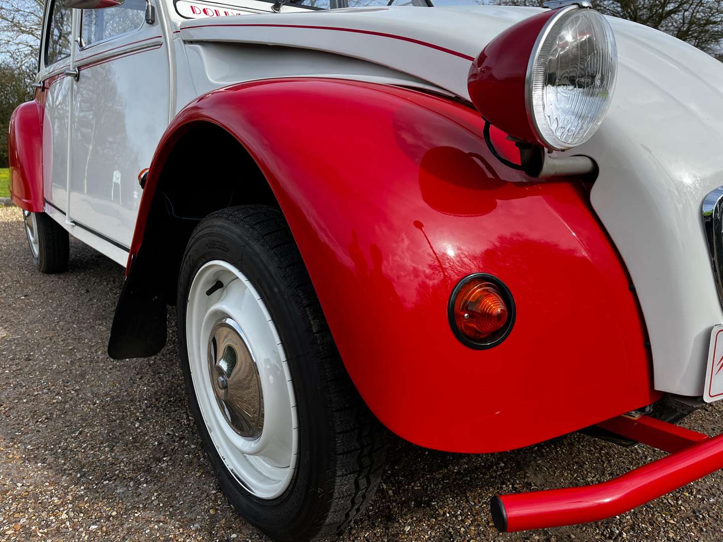 <p>1987 CITROEN 2CV6 DOLLY</p>