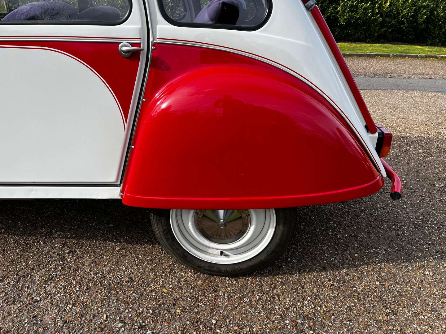 <p>1987 CITROEN 2CV6 DOLLY</p>