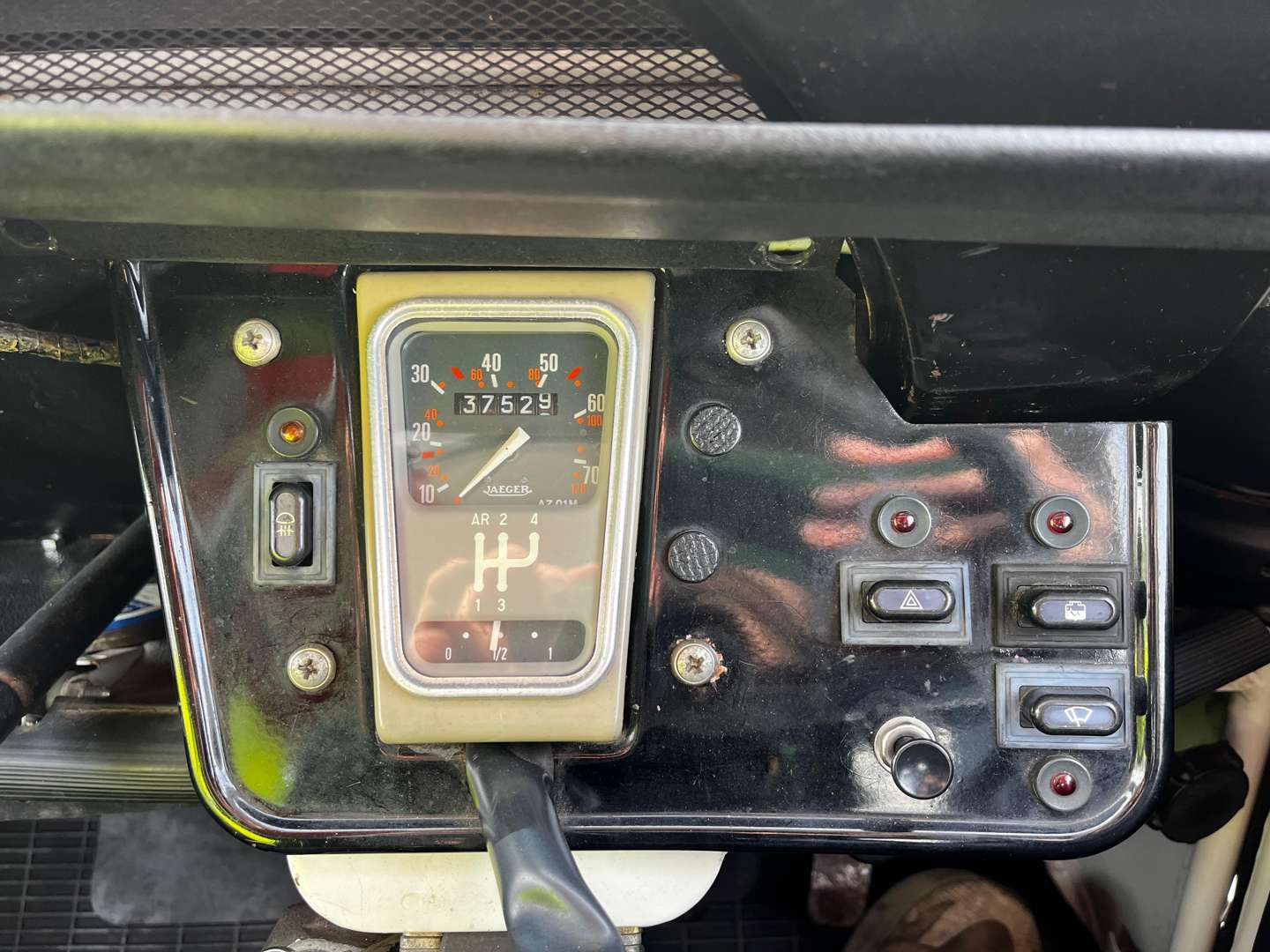 <p>1987 CITROEN 2CV6 DOLLY</p>