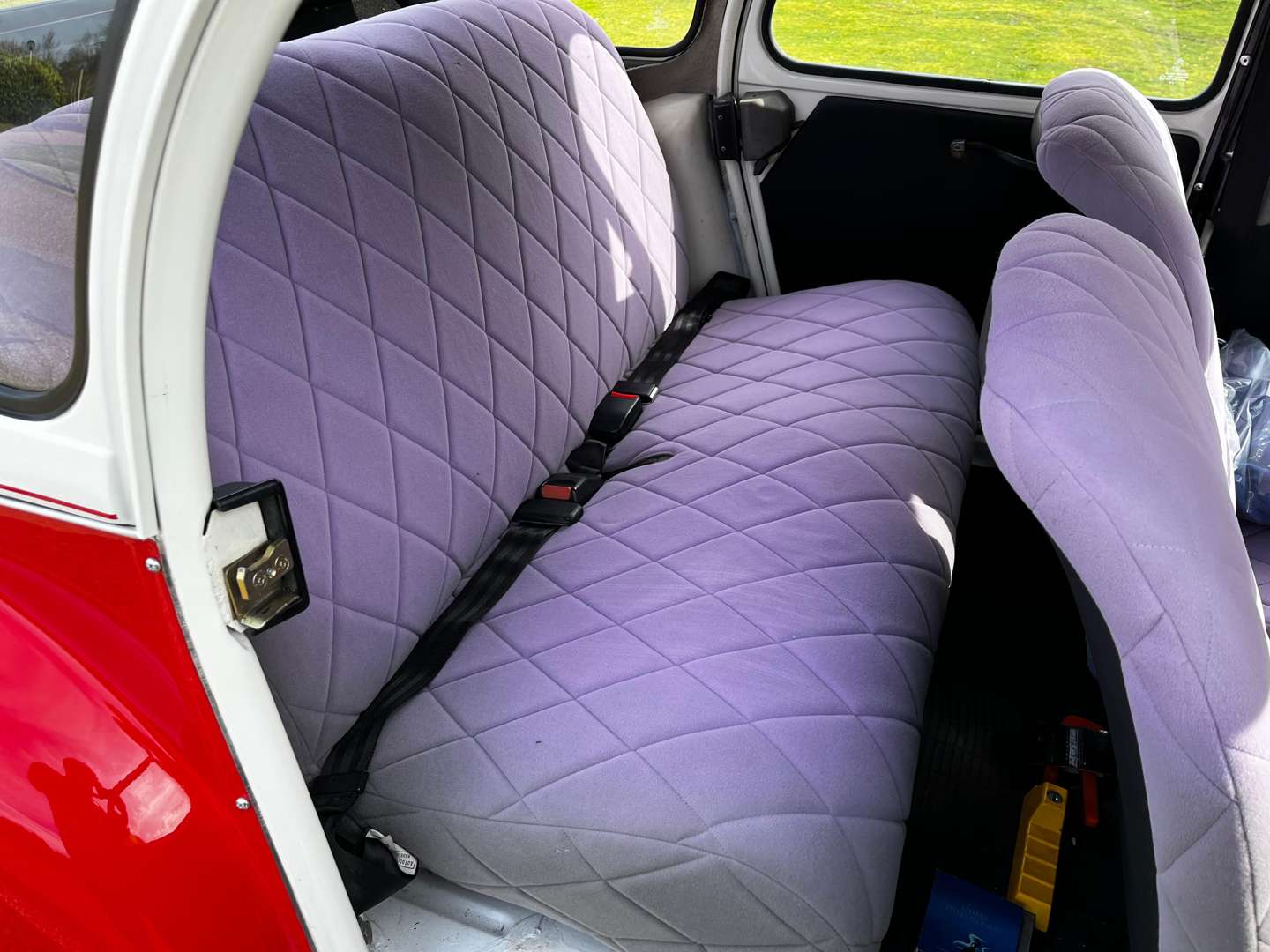 <p>1987 CITROEN 2CV6 DOLLY</p>