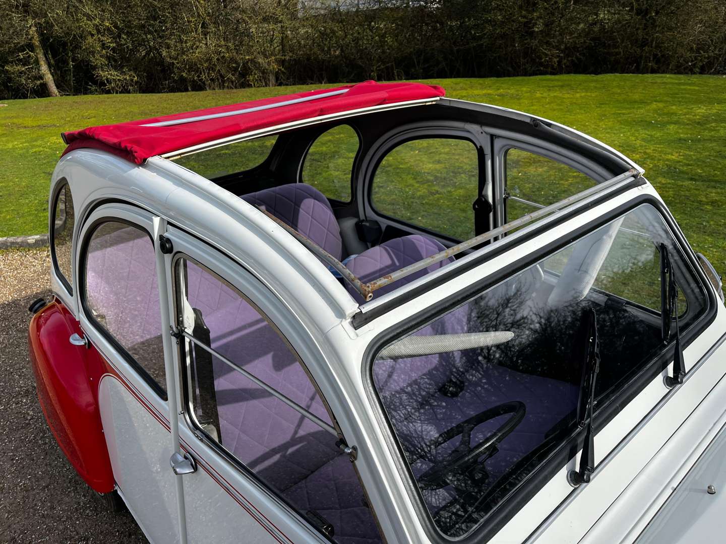 <p>1987 CITROEN 2CV6 DOLLY</p>