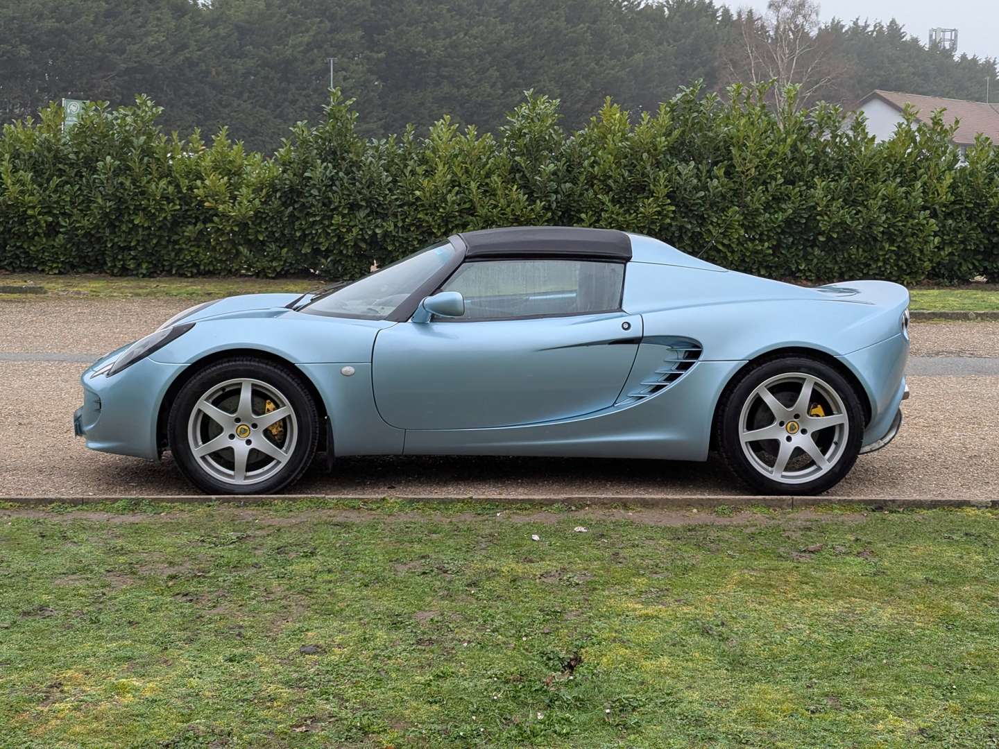 <p>2002 LOTUS ELISE</p>