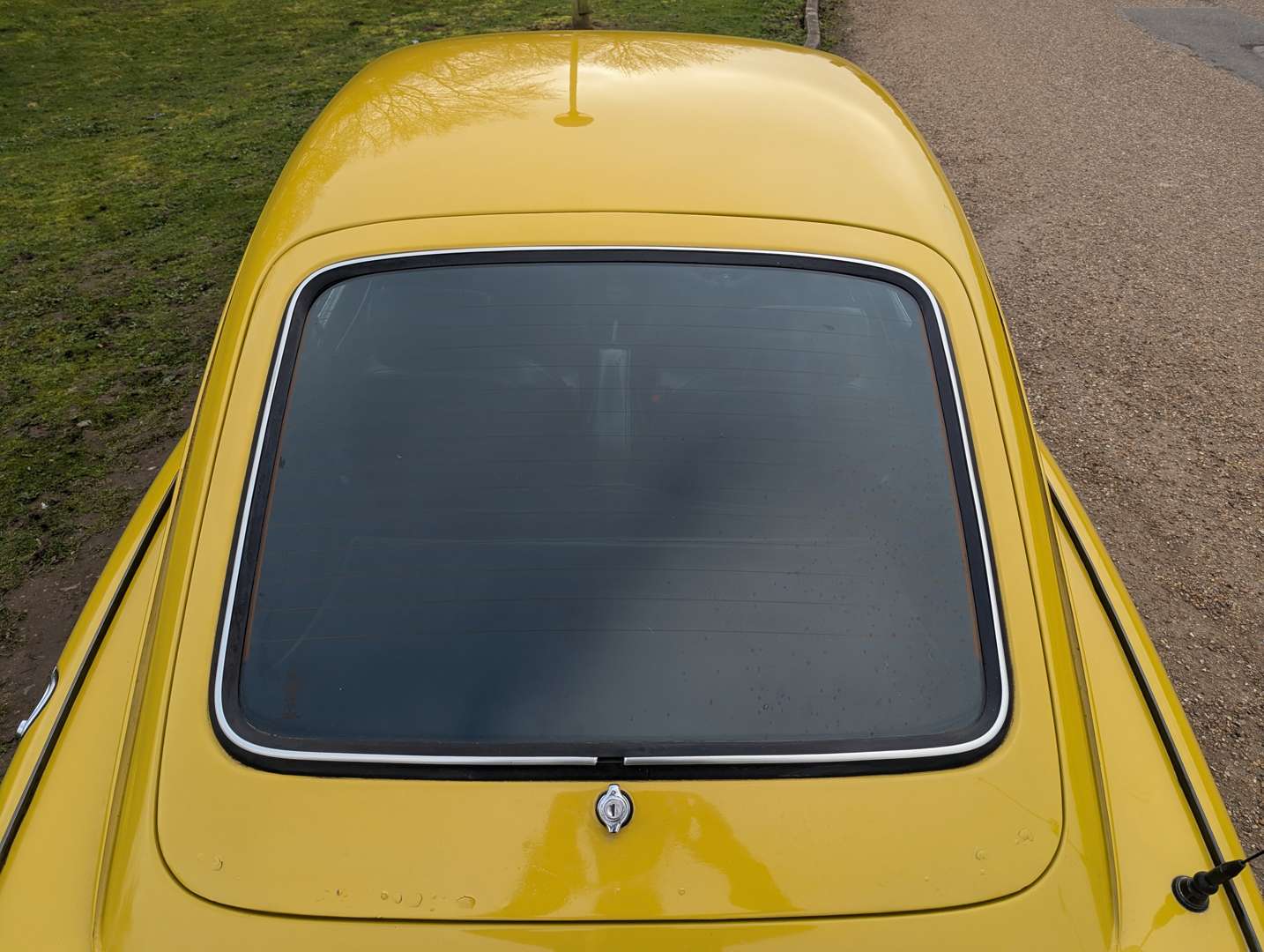 <p>1973 TRIUMPH GT6</p>