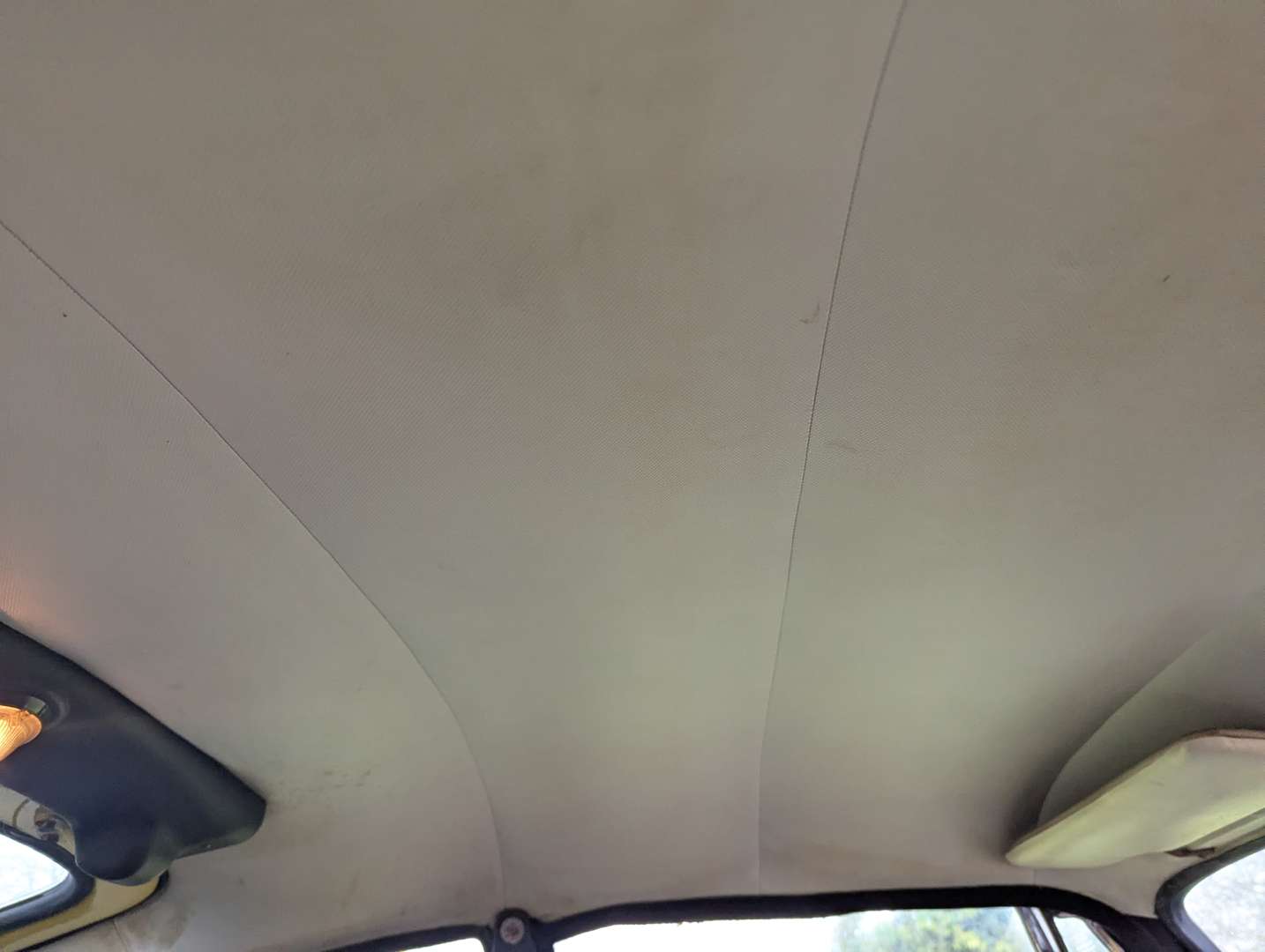 <p>1973 TRIUMPH GT6</p>