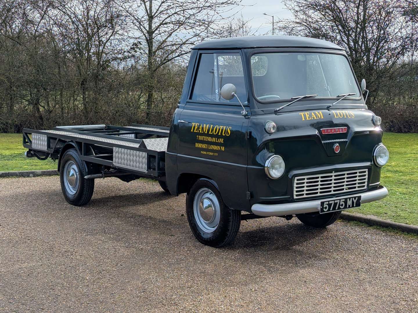 <p>1961 THAMES 400E</p>