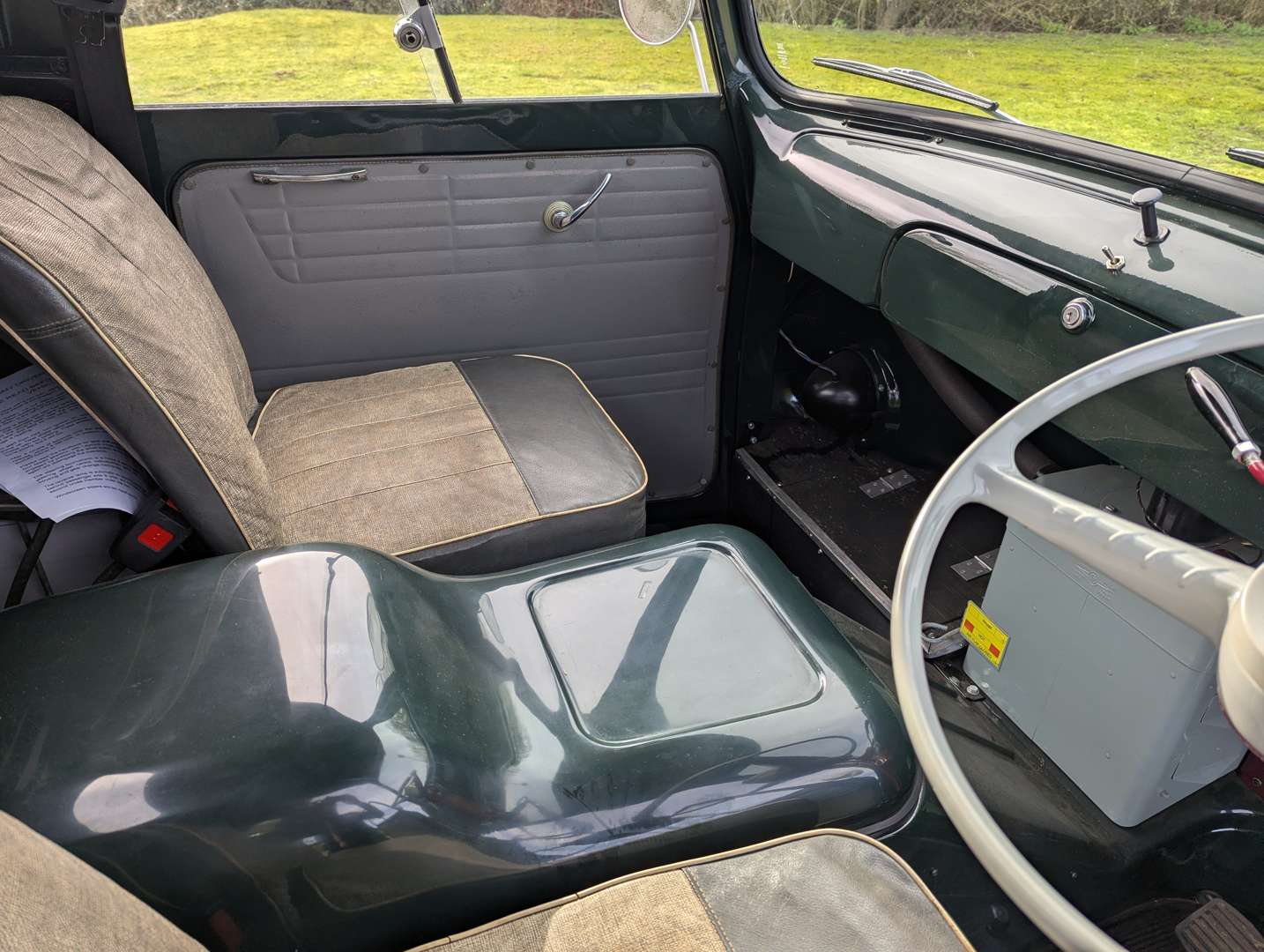 <p>1961 THAMES 400E</p>