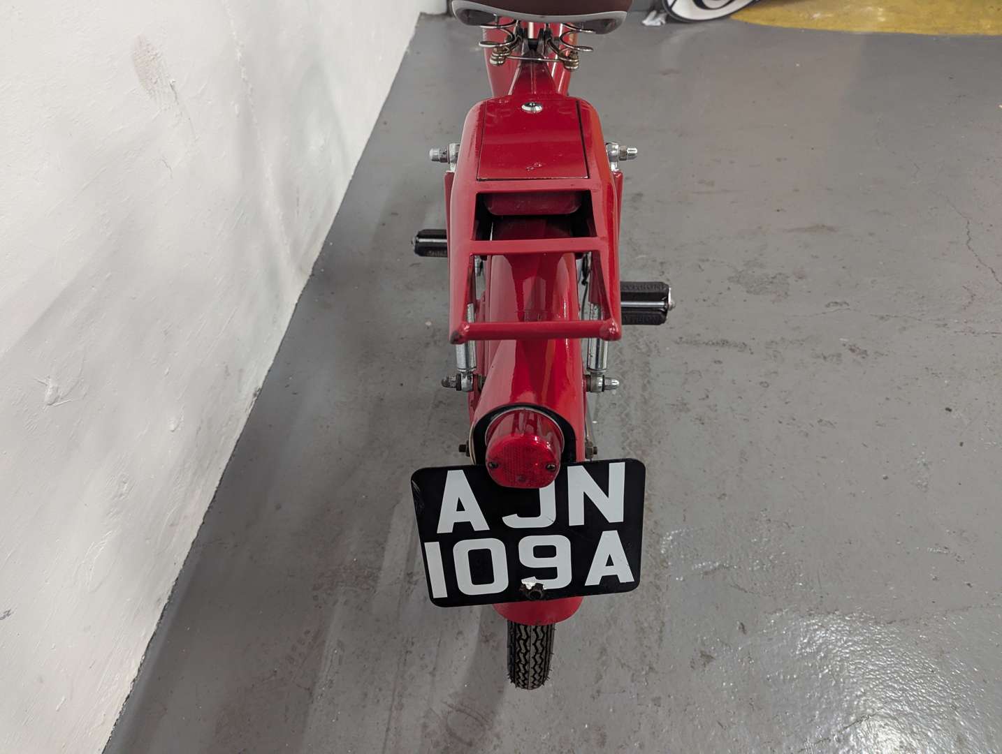 <p>1962 NORMAN NIPPY MOPED</p>