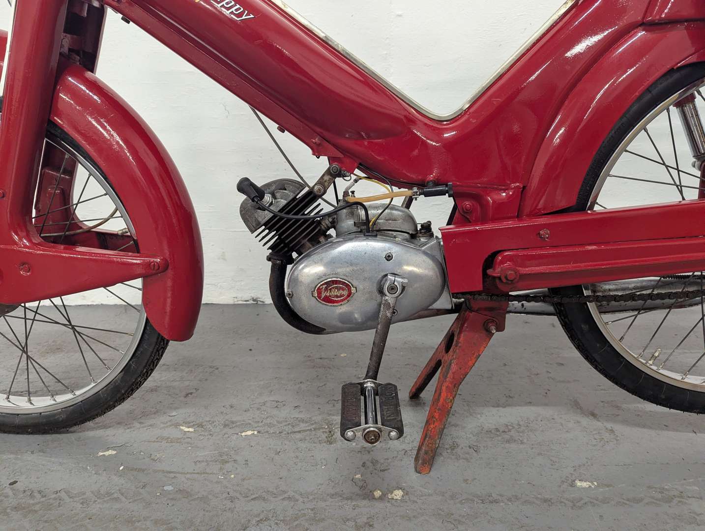 <p>1962 NORMAN NIPPY MOPED</p>