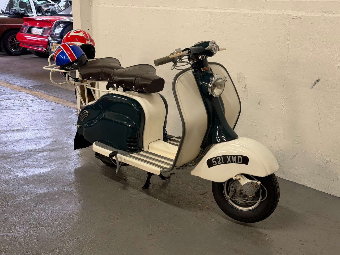 <p>1956 LAMBRETTA LD150</p>