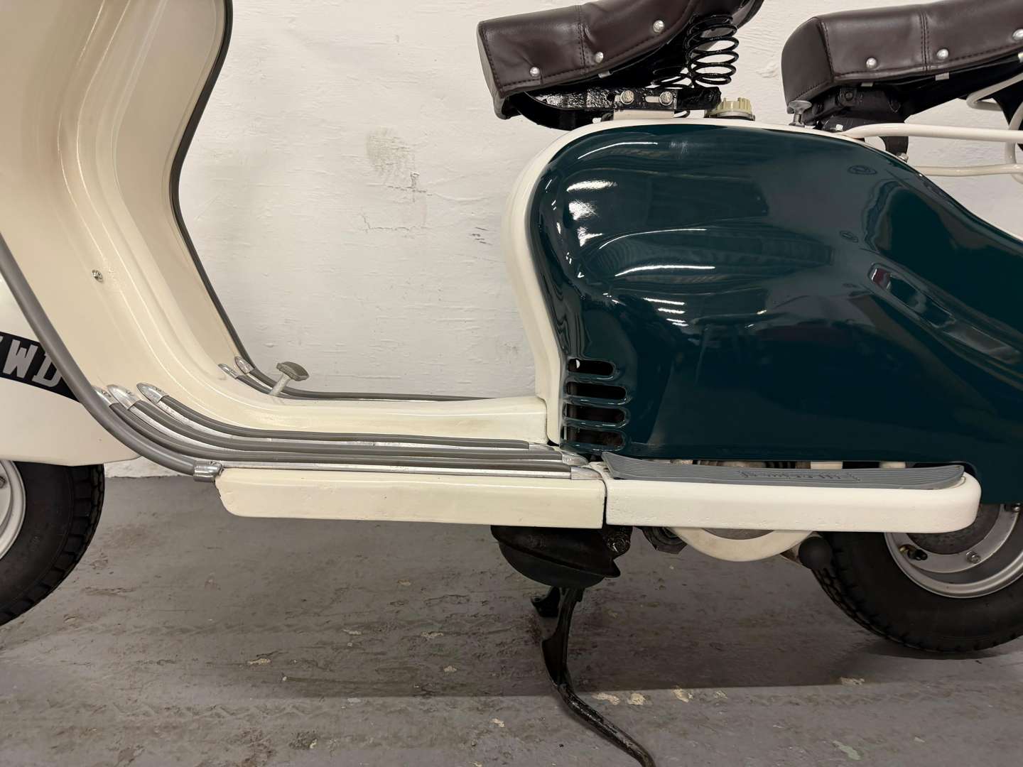<p>1956 LAMBRETTA LD150</p>