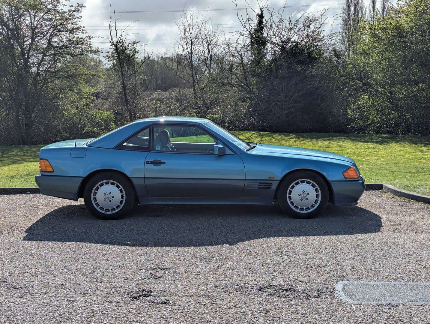 <p>1991 MERCEDES 300SL R129 AUTO</p>