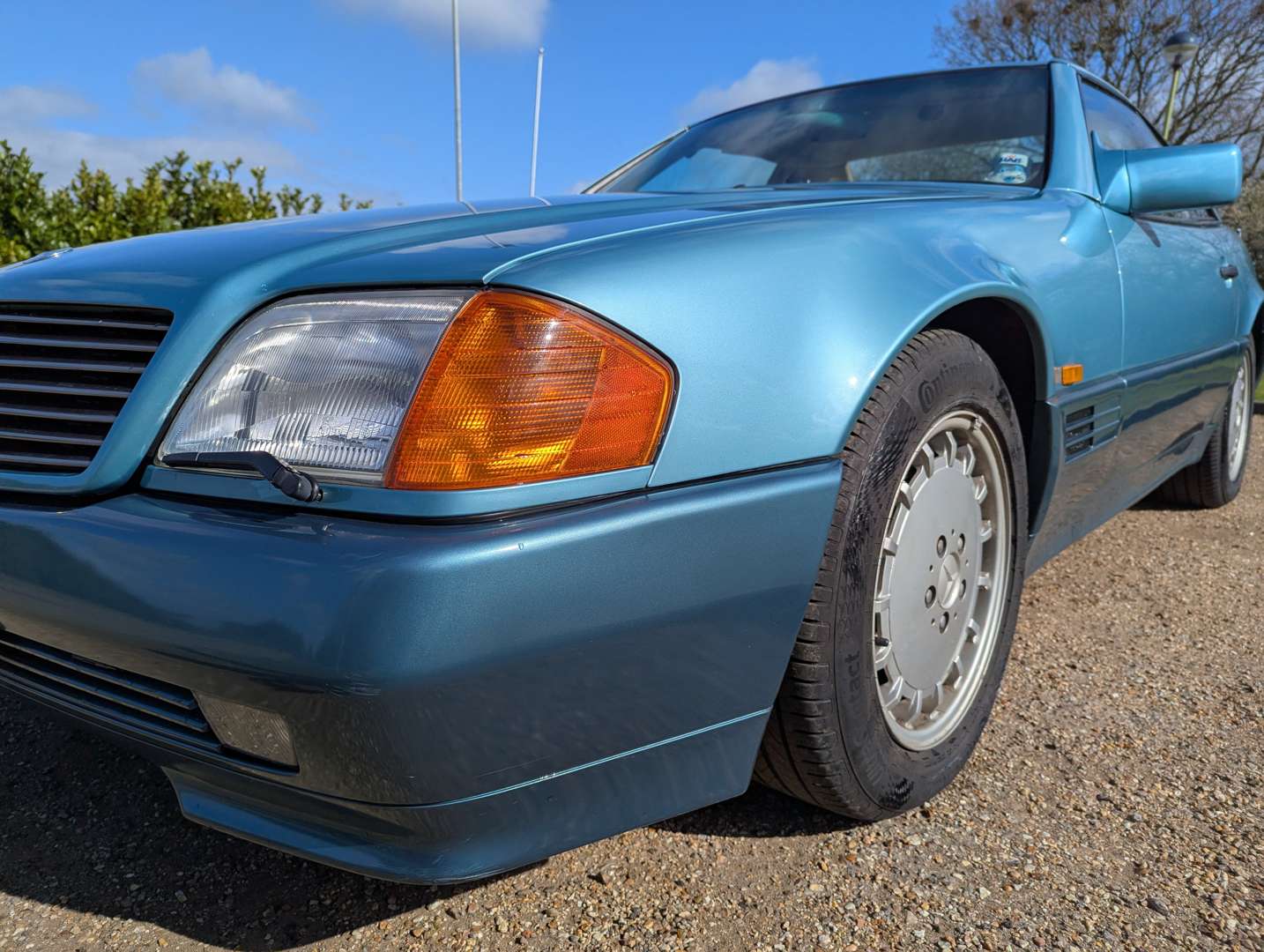 <p>1991 MERCEDES 300SL R129 AUTO</p>
