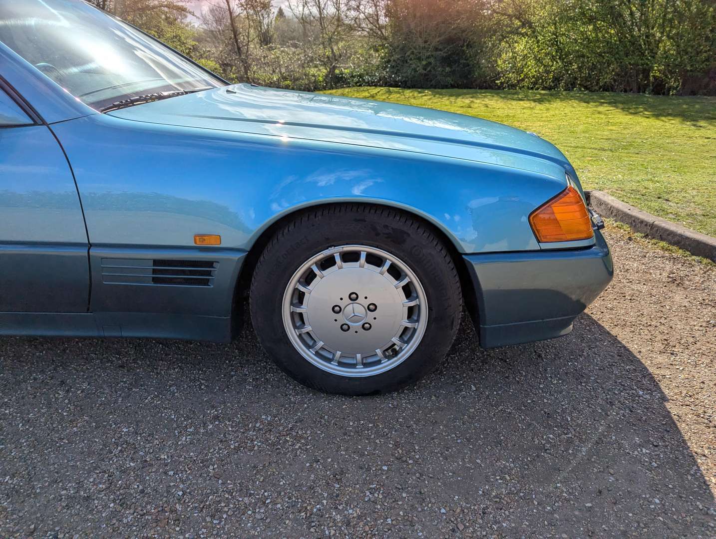 <p>1991 MERCEDES 300SL R129 AUTO</p>