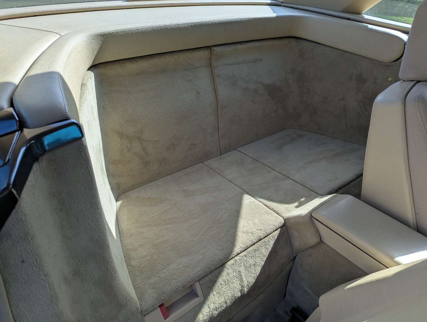 <p>1991 MERCEDES 300SL R129 AUTO</p>