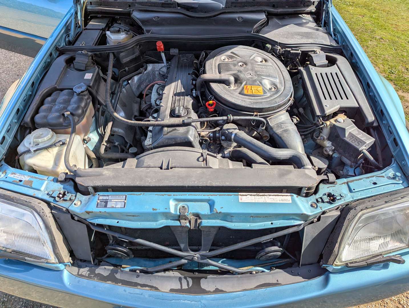 <p>1991 MERCEDES 300SL R129 AUTO</p>