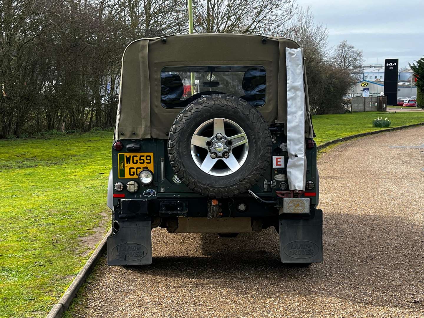 <p>2009 LAND ROVER DEFENDER 90</p>