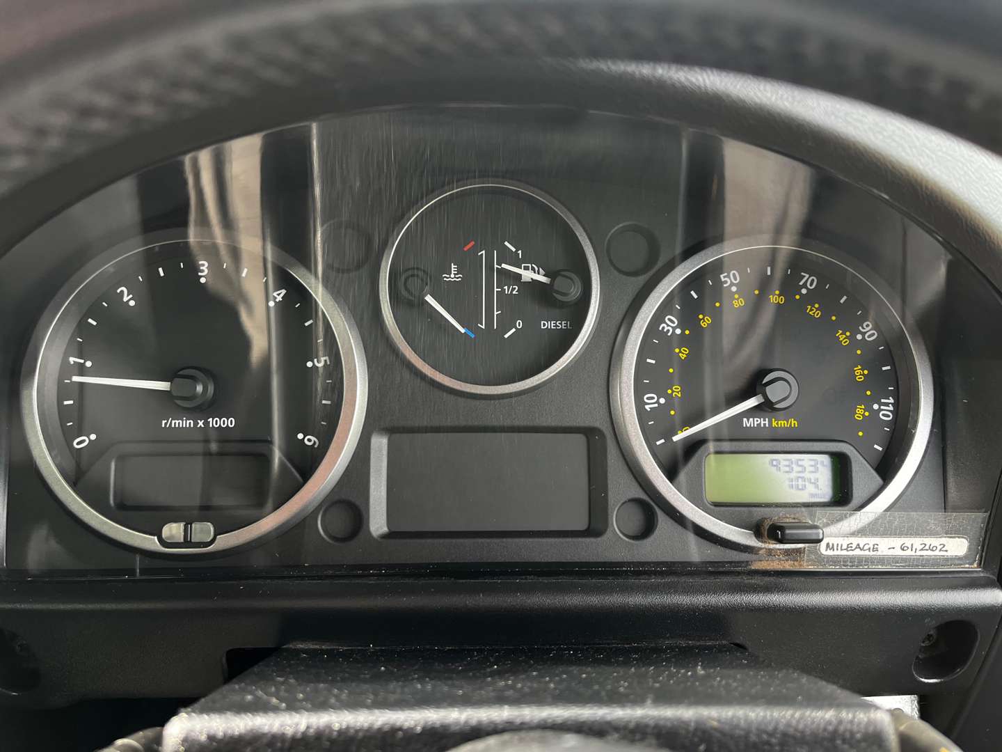 <p>2009 LAND ROVER DEFENDER 90</p>