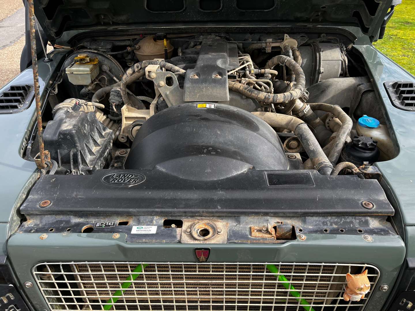 <p>2009 LAND ROVER DEFENDER 90</p>