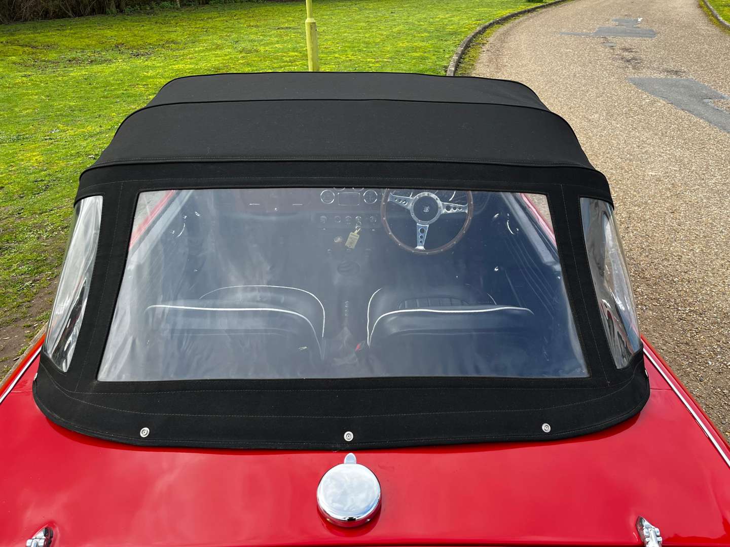 <p>1965 TRIUMPH TR4A</p>