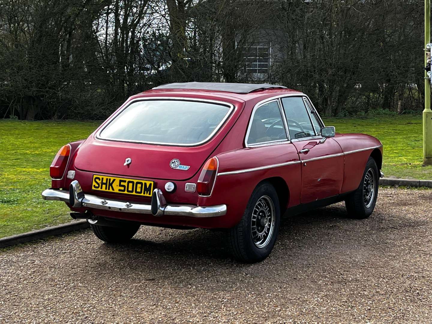 <p>1974 MG B GT V8</p>