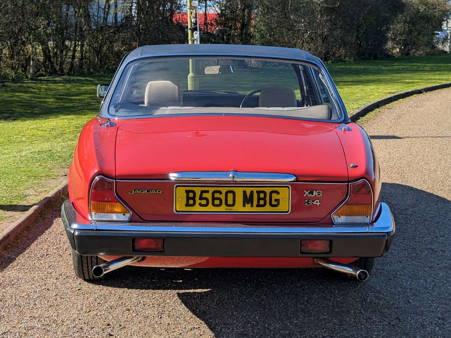 <p>1985 JAGUAR XJ6 SIII 3.4 AUTO</p>