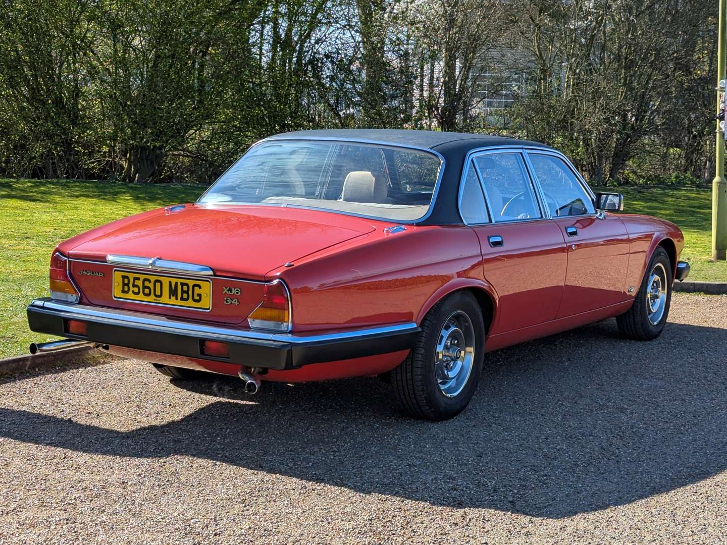 <p>1985 JAGUAR XJ6 SIII 3.4 AUTO</p>