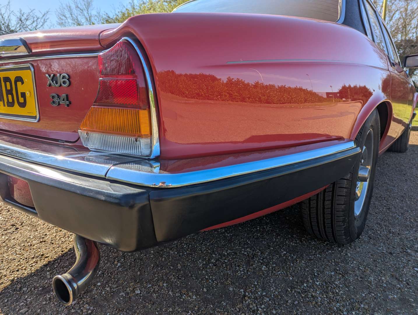 <p>1985 JAGUAR XJ6 SIII 3.4 AUTO</p>