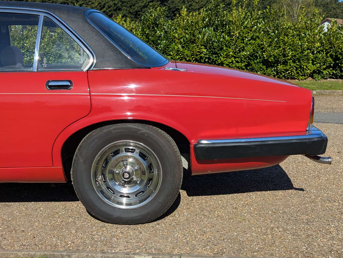 <p>1985 JAGUAR XJ6 SIII 3.4 AUTO</p>