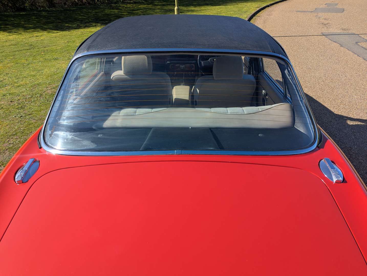 <p>1985 JAGUAR XJ6 SIII 3.4 AUTO</p>