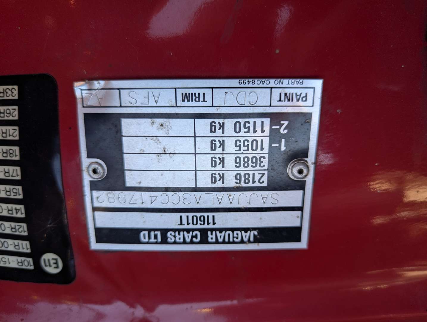 <p>1985 JAGUAR XJ6 SIII 3.4 AUTO</p>