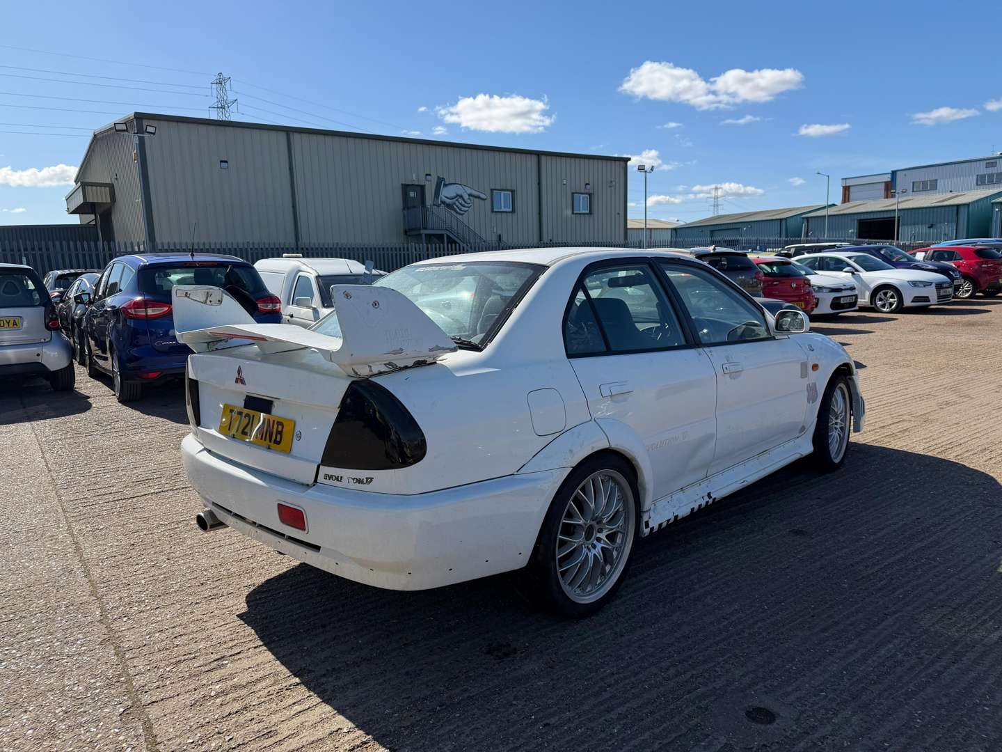 <p>1998 MITSUBISHI LANCER EVO V GSR</p>