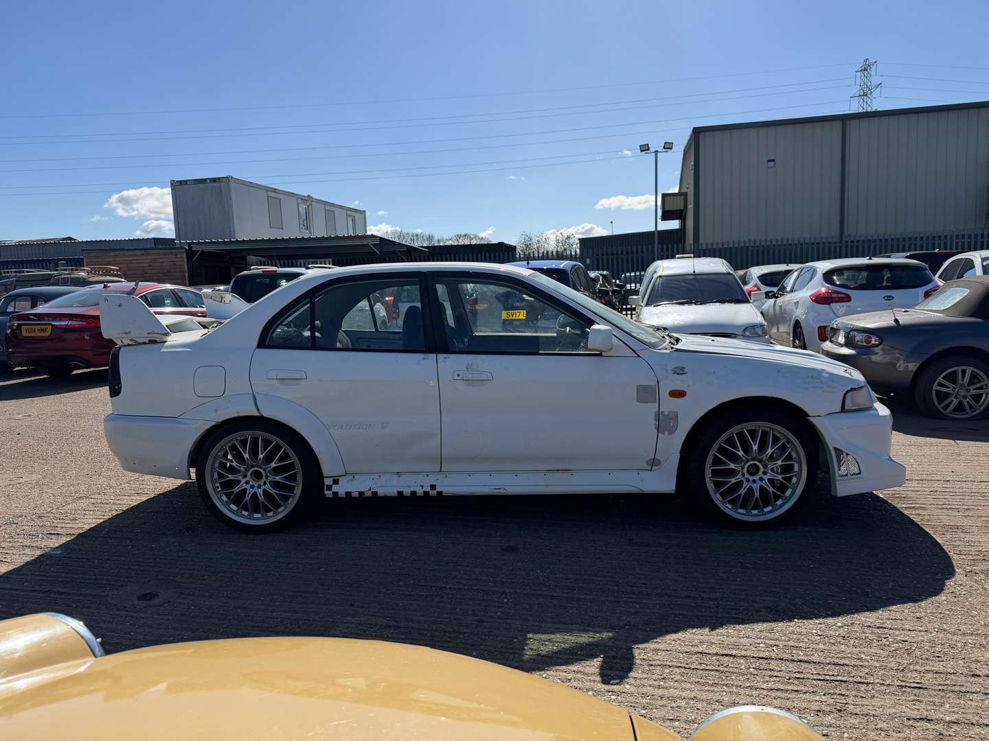 <p>1998 MITSUBISHI LANCER EVO V GSR</p>