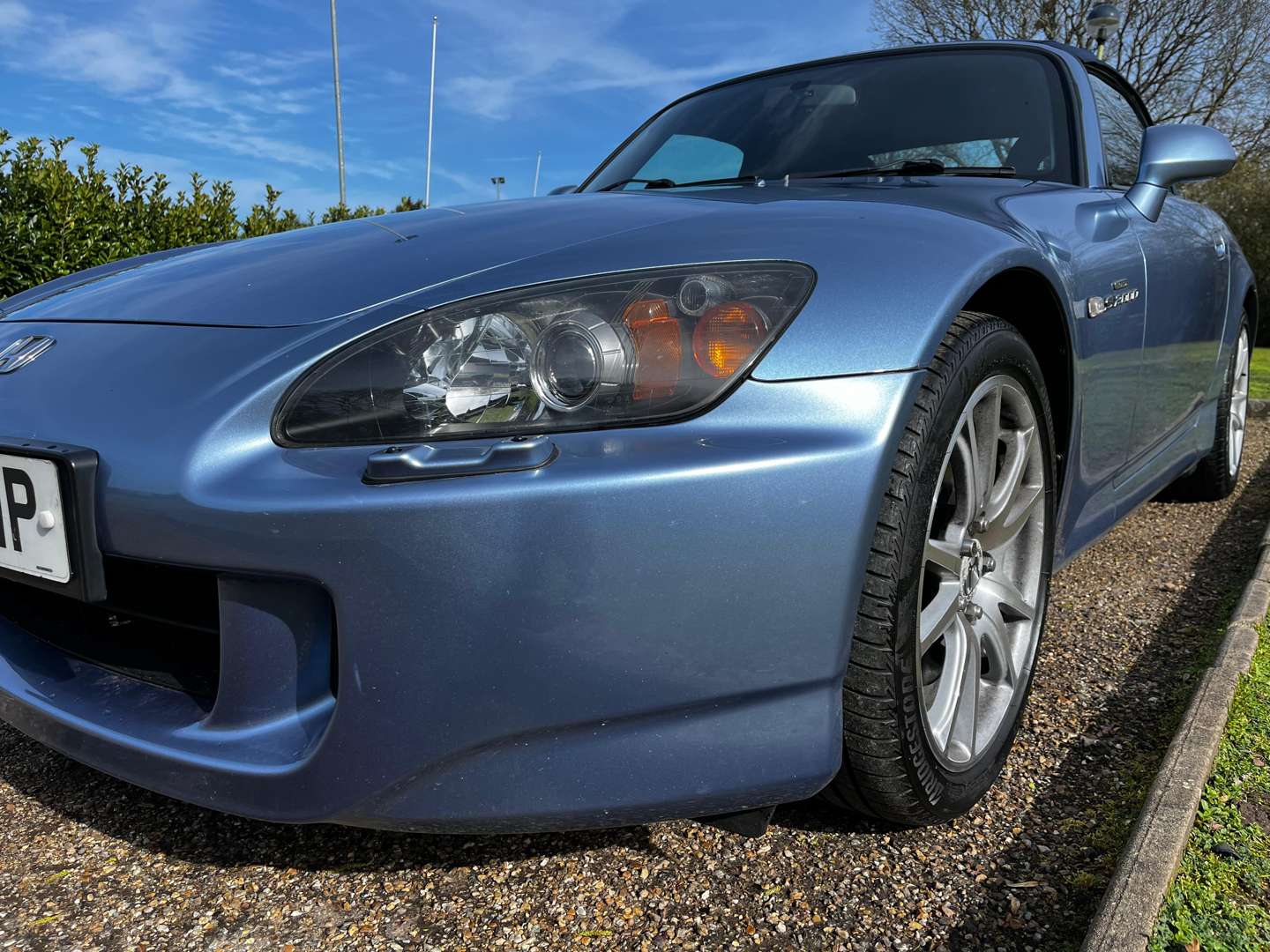 <p>2004 HONDA S2000</p>