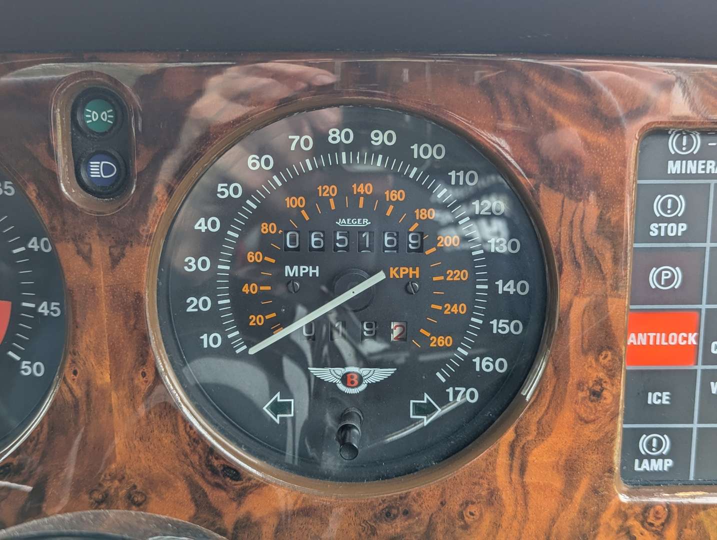 <p>1988 BENTLEY MULSANNE S</p>