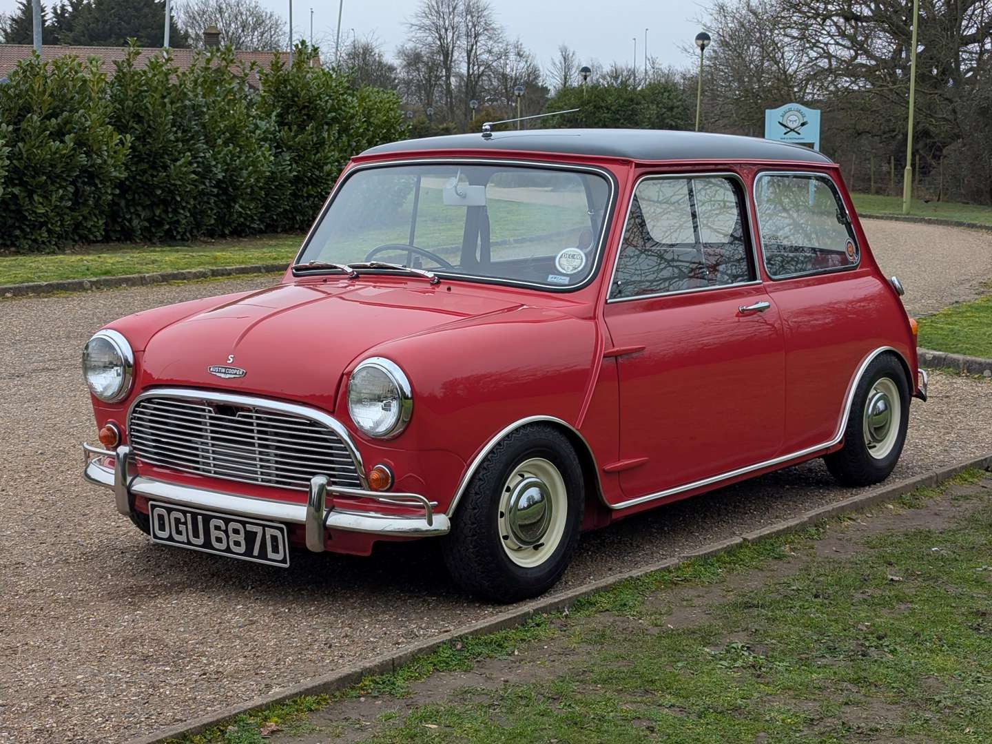 <p>1966 AUSTIN MINI COOPER S MKI</p>
