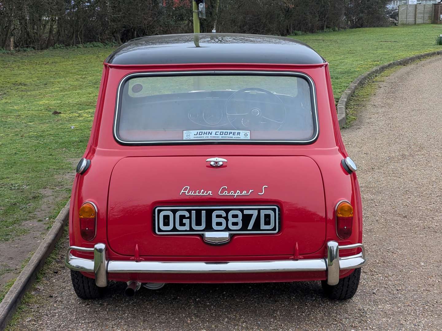 <p>1966 AUSTIN MINI COOPER S MKI</p>
