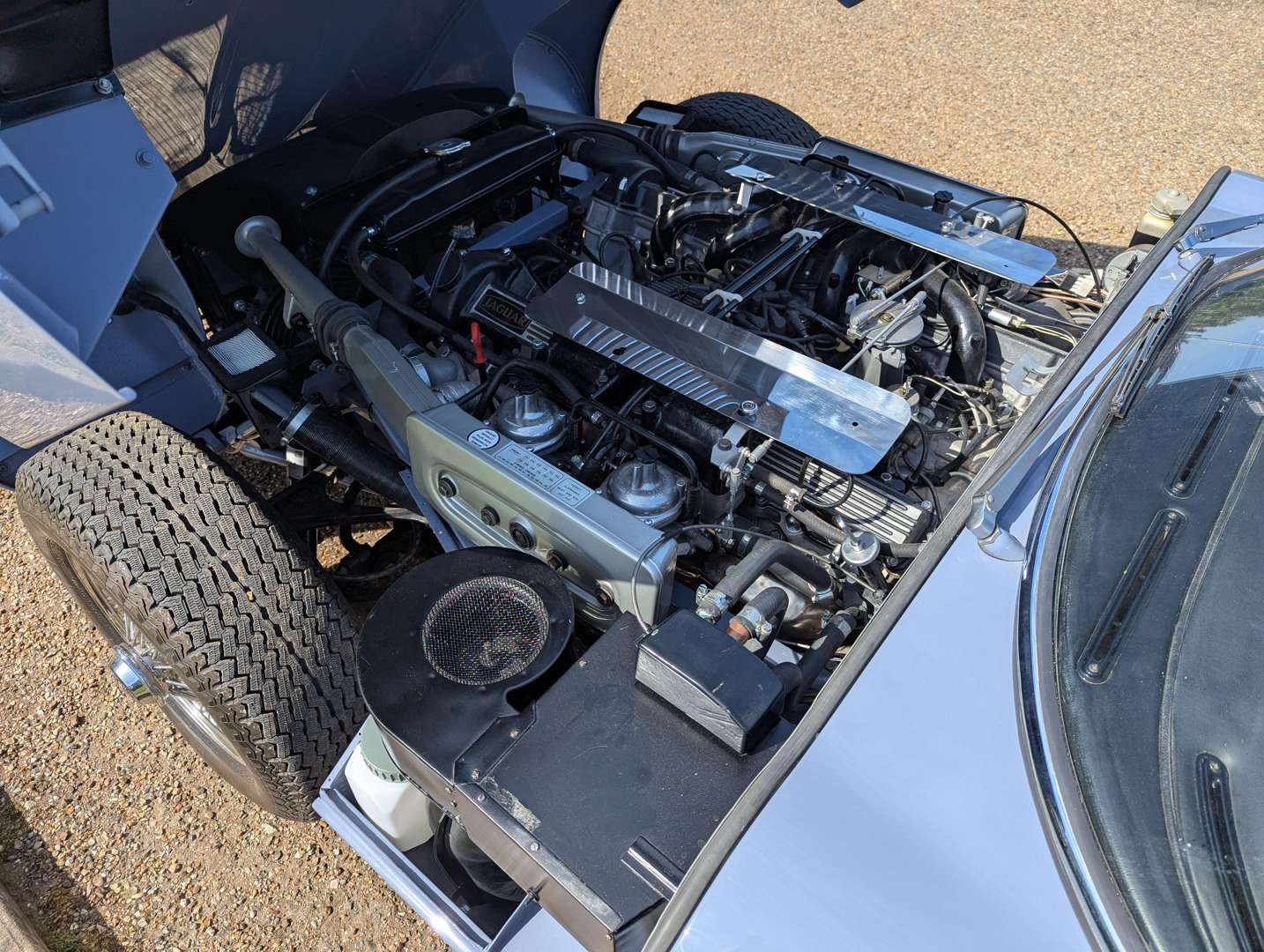 <p>1973 JAGUAR E-TYPE SERIES 3 V12 2+2 AUTO</p>