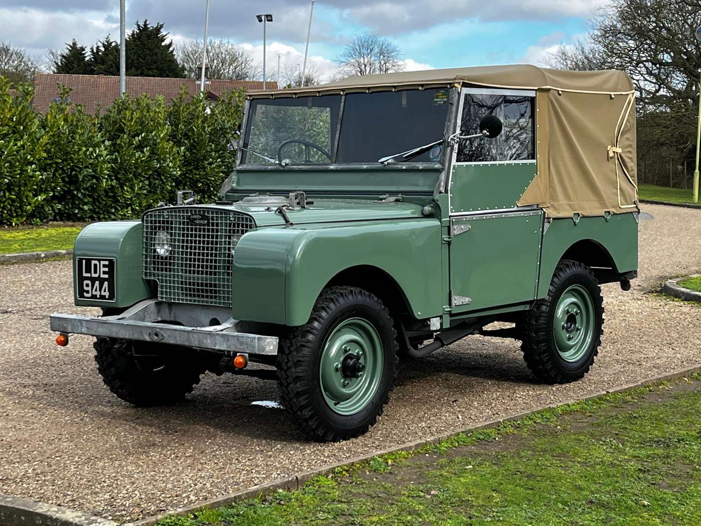 <p>1949 LAND ROVER SERIES I</p>