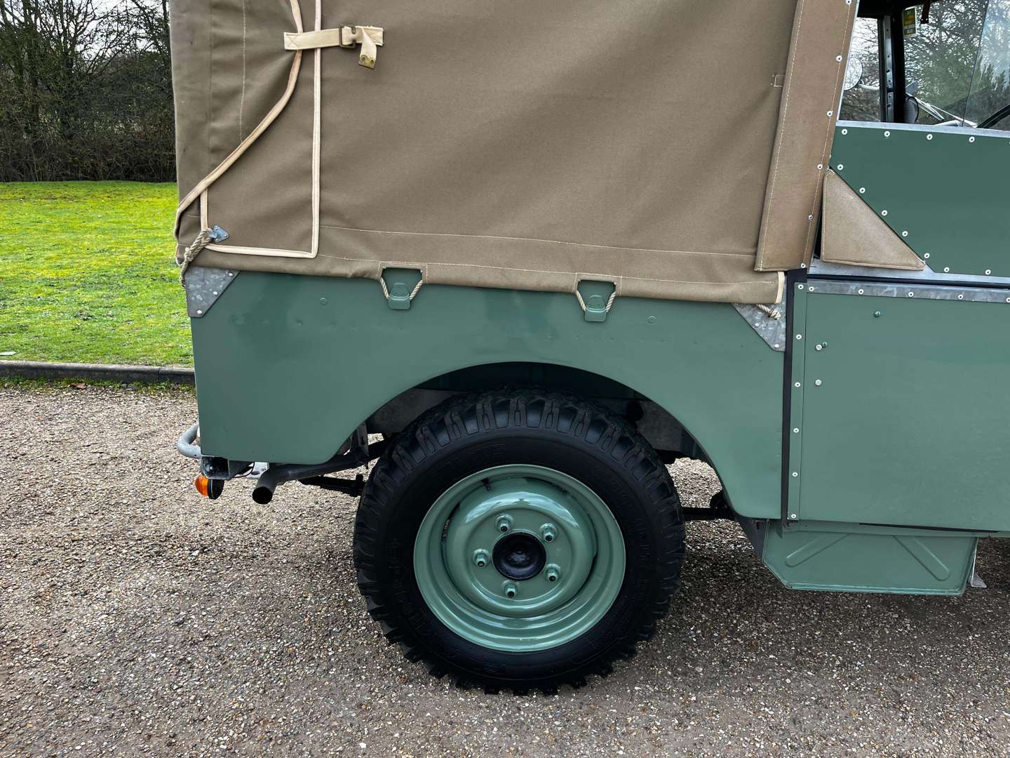 <p>1949 LAND ROVER SERIES I</p>