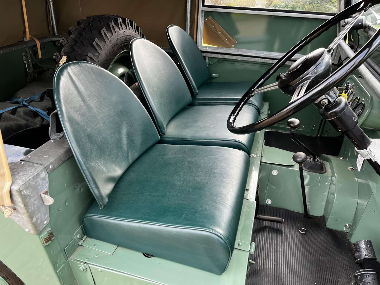 <p>1949 LAND ROVER SERIES I</p>
