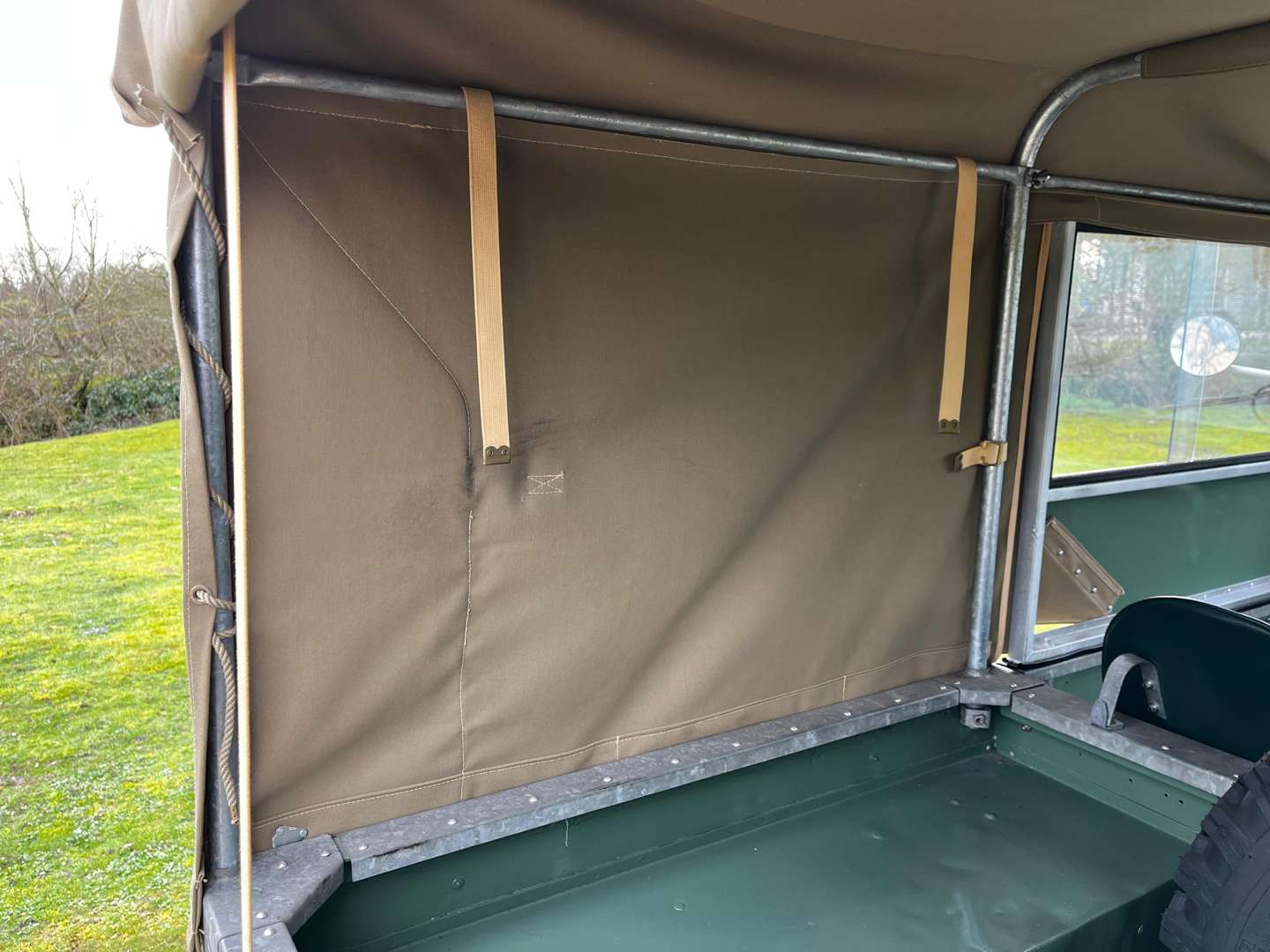 <p>1949 LAND ROVER SERIES I</p>